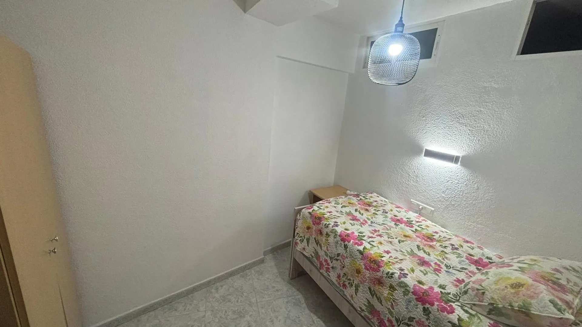 Apartamento En Paseo Larios De Torre Del Mar