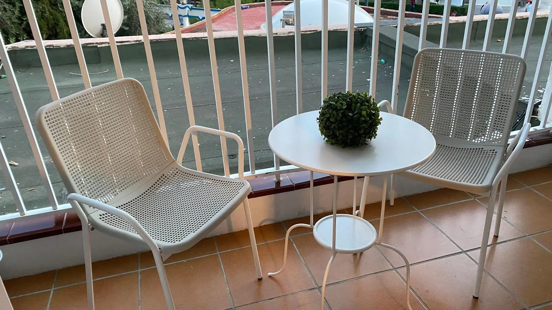 Apartamento En Paseo Larios De Torre Del Mar 0*,  Spanje
